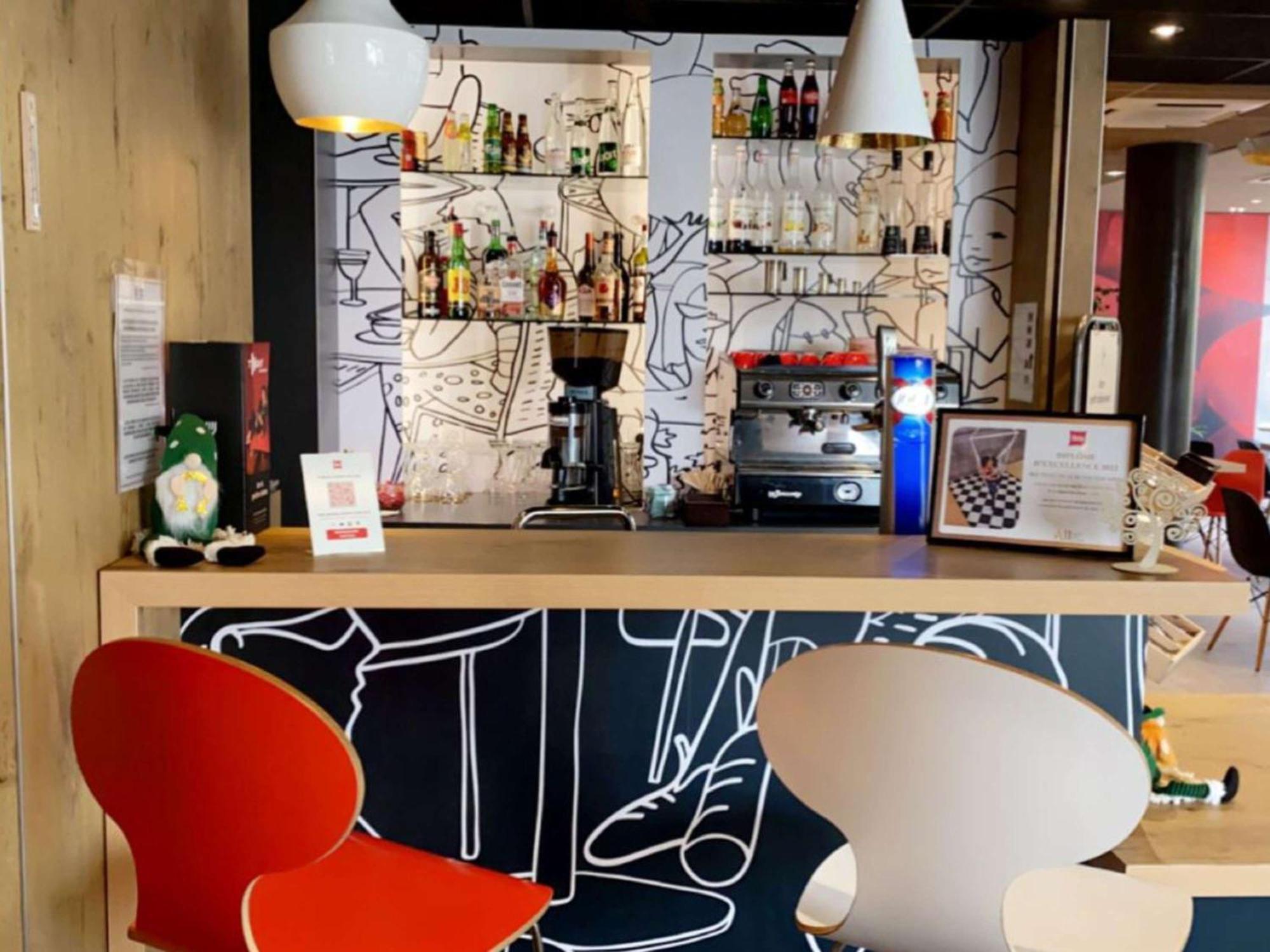 Ibis Toulon La Seyne Sur Mer Екстер'єр фото