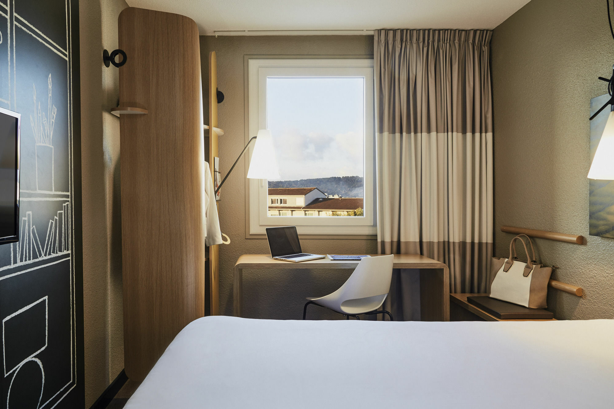 Ibis Toulon La Seyne Sur Mer Екстер'єр фото