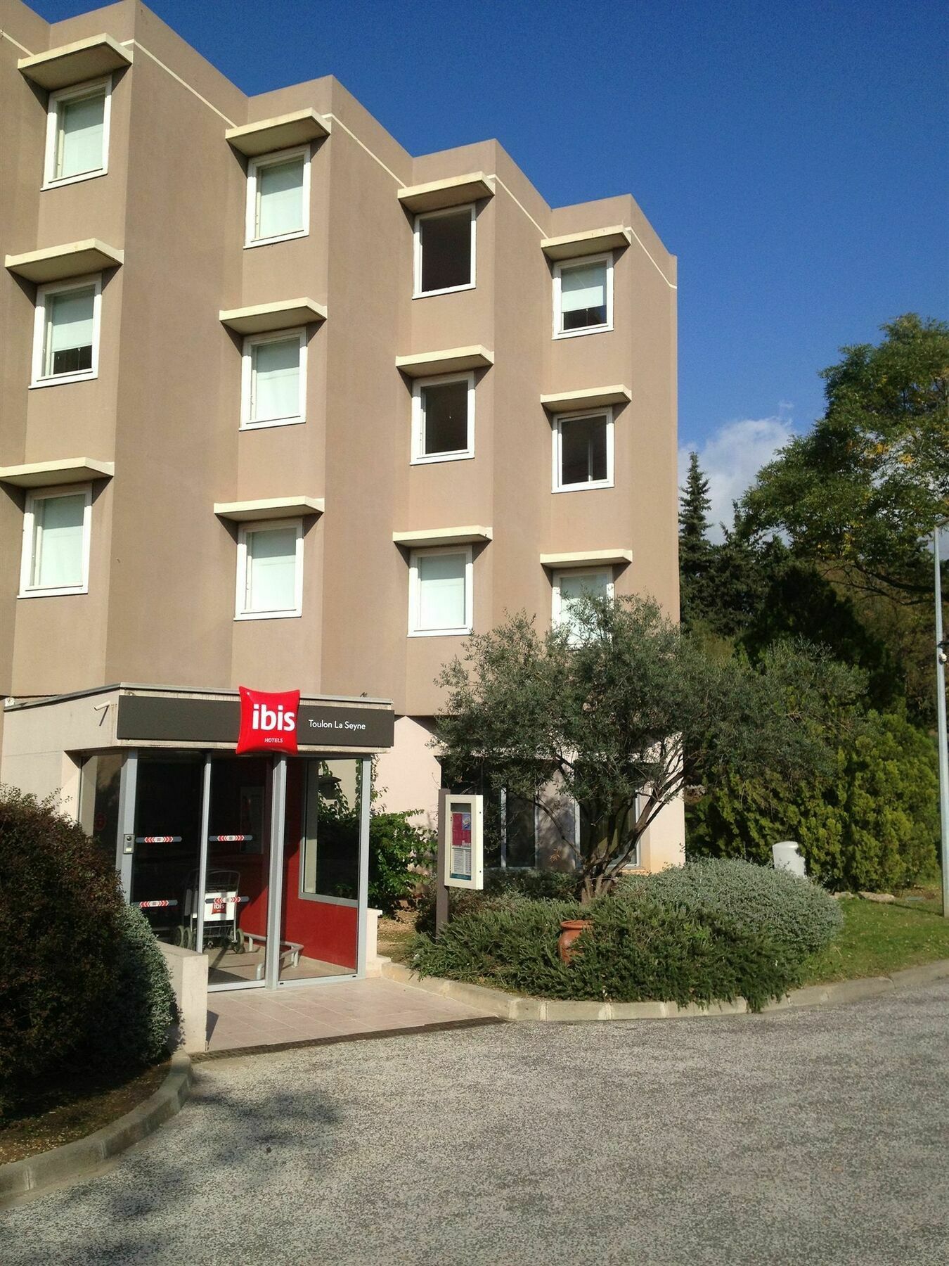 Ibis Toulon La Seyne Sur Mer Екстер'єр фото